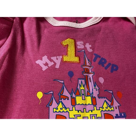 NEW Disney Pink Baby "My 1st Trip to Walt Disney World" Bodysuit Size 3-6 Months - Picture 2 of 5